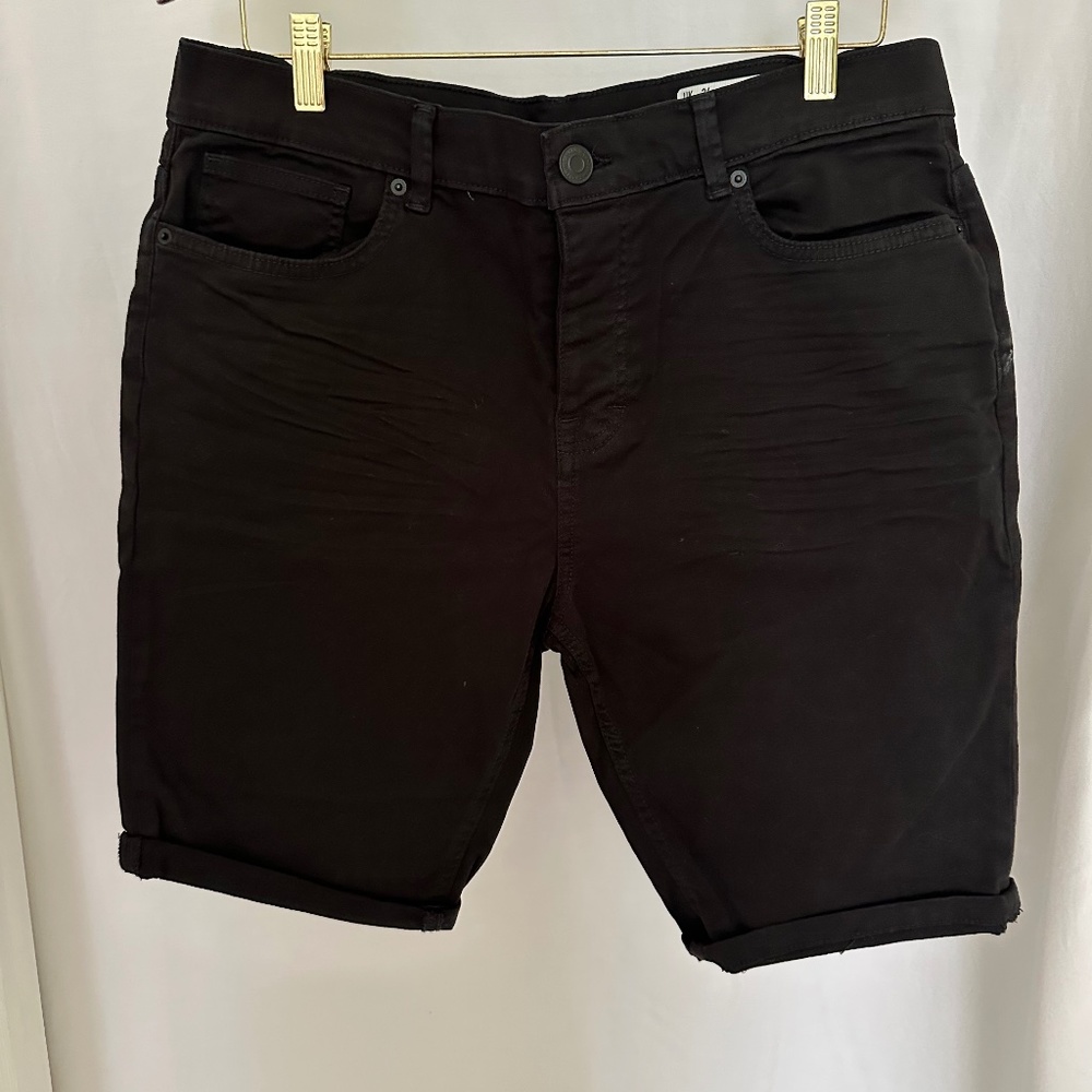 MENS / Black Button Fly Denim Short